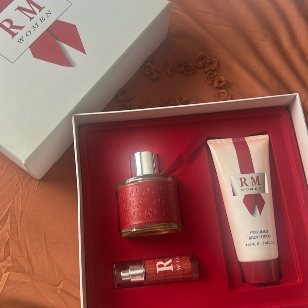 RM perfume set